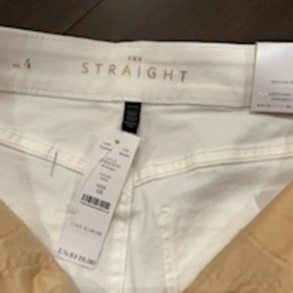 WHBM White Jeans - 4R - NWT - Picture 6 of 12